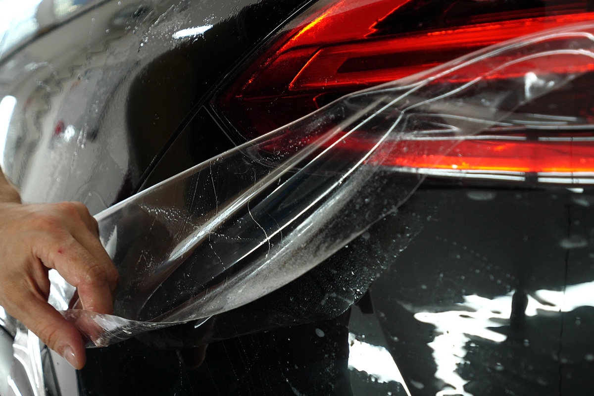 trendy w branży folii samochodowych i okiennych