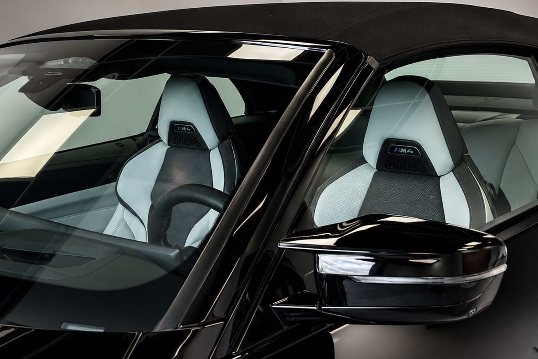 BMW Serii 4 Cabrio M-Pakiet z lakierem w całości zabezpieczonym folią ochronną PPF klasy premium