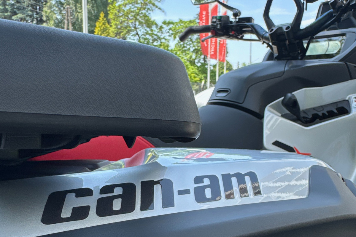 ochrona lakieru can am outlander