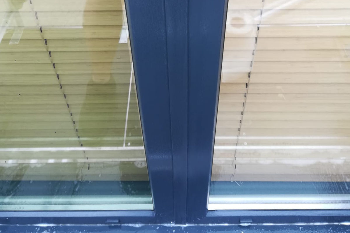 folie przeciwsloneczne w gabinecie stomatologicznym