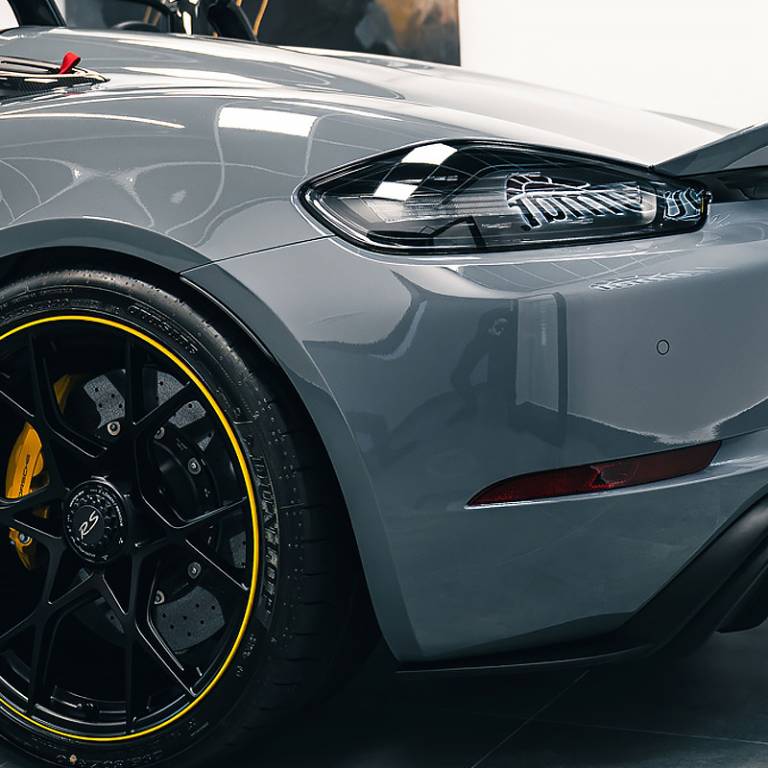 Folie metalizowane vs ceramiczne